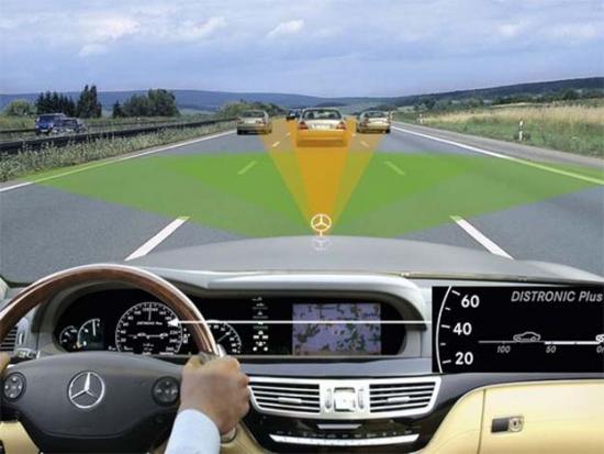 Công nghệ phanh tự động trên xe Mercedes