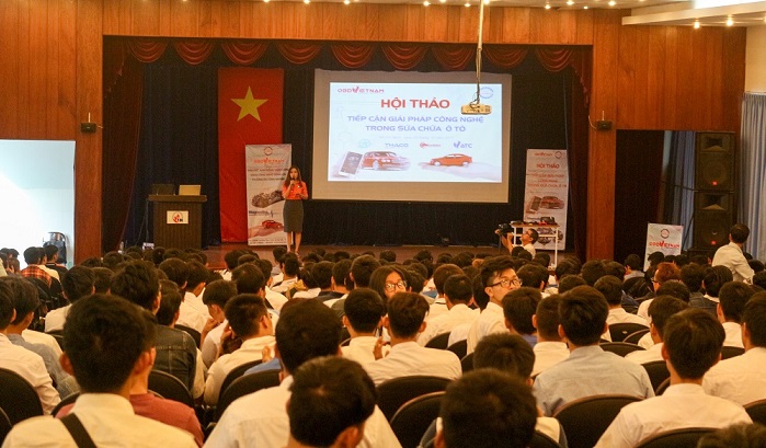 Hội Thảo ” Tiếp Cận Giải Pháp Công Nghệ Trong Sửa Chữa Ô Tô” tại trường ĐH Công nghiệp TP Hồ Chí Minh