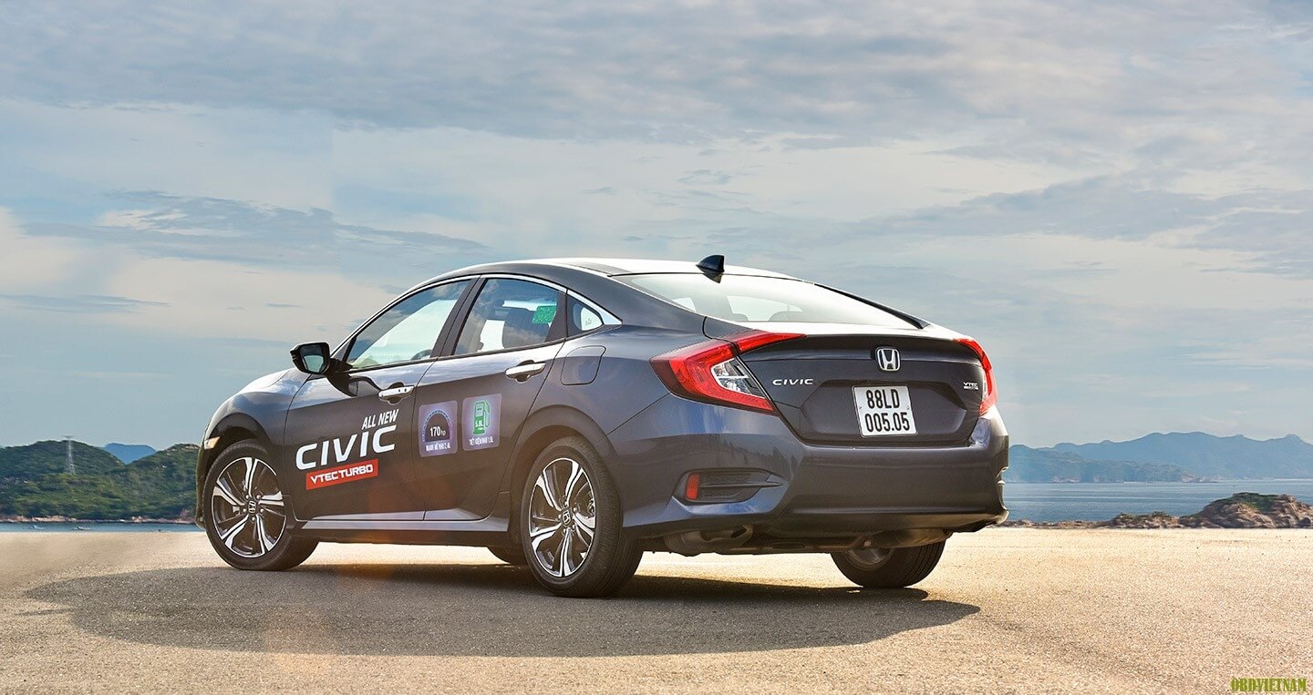 danh-gia-xe-honda-civic-1-5l-vtec-turbo-2016-5