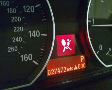 phan-tich-ma-loi-b0001-Driver-side-air-bag-module-circuit-short-to-body-ground-obdvietnam2