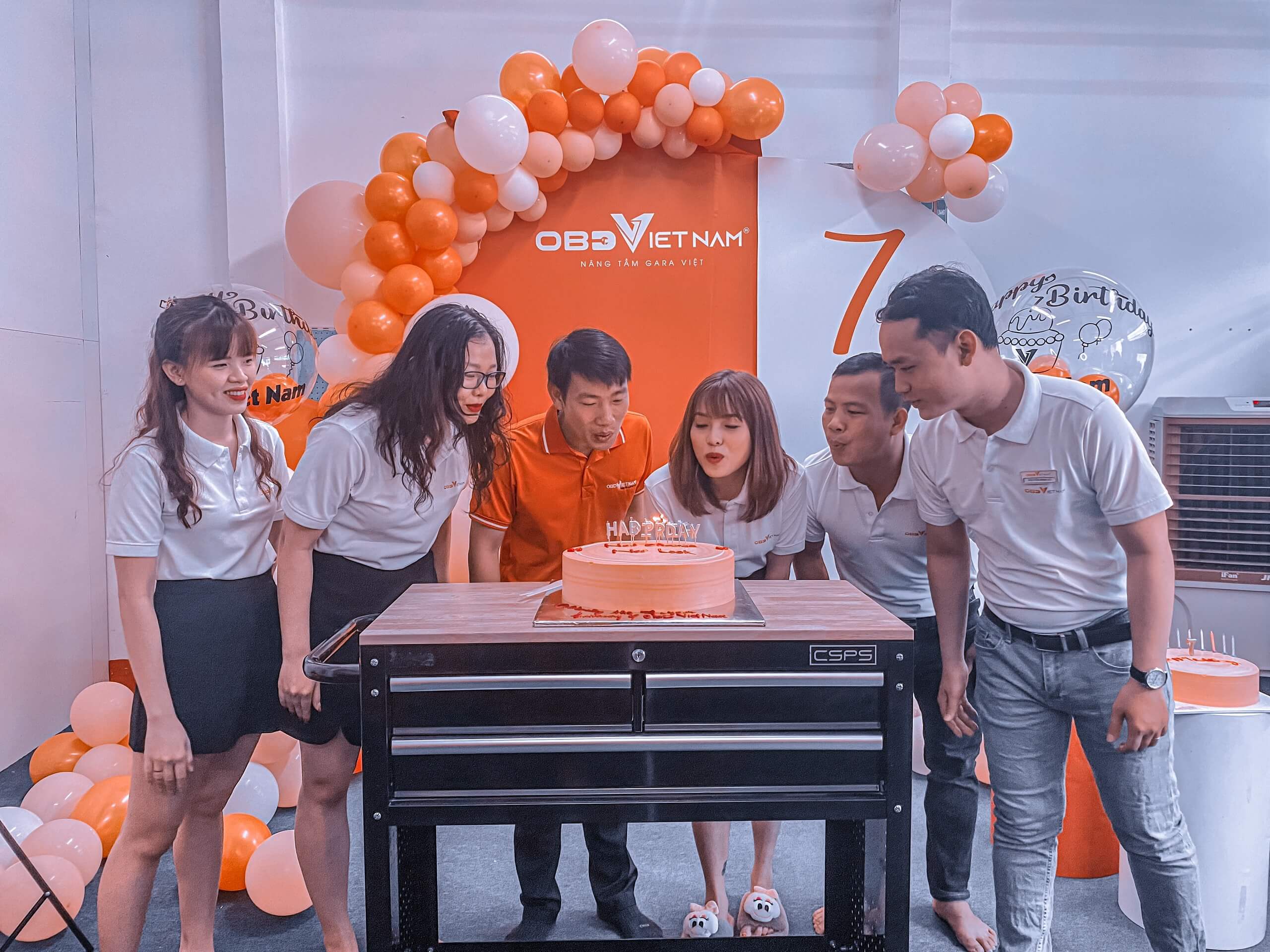 thay-doi-nhan-dien-thuong-hieu-obdvietnam0