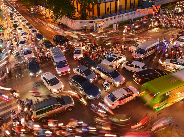 7-kinh-nghiem-lai-xe-trong-thanh-pho-cho-tai-xe-moi-obd-viet-nam1